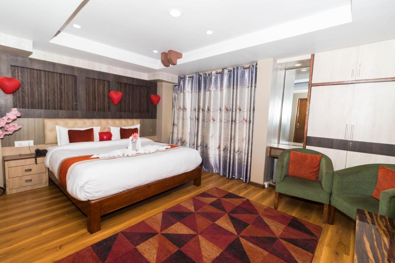 Hotel Marinha Katmandu Dış mekan fotoğraf